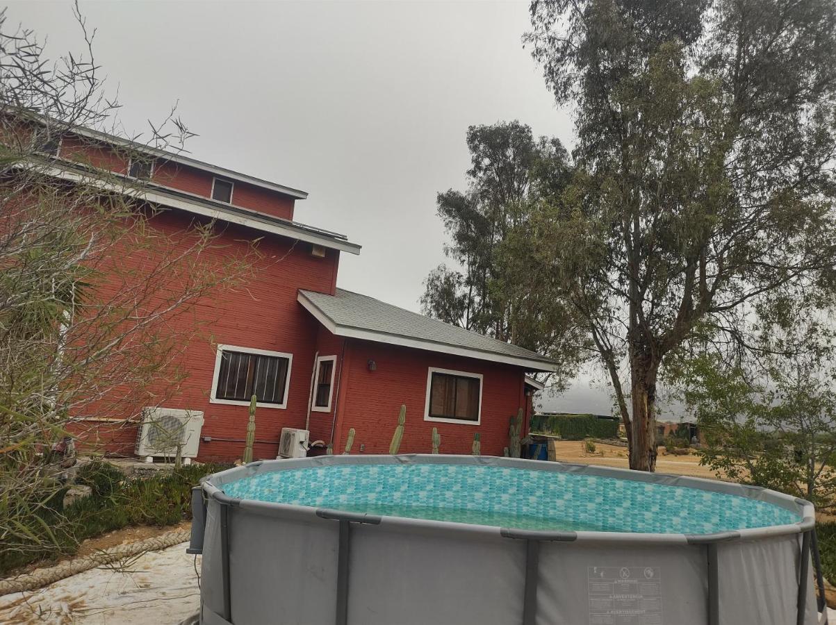 Rancho Los Amigos Cabin Lodge เอนเซนาดา ภายนอก รูปภาพ
